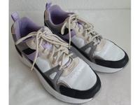 NEUWERTIG: Damen Sneakers Sportschuhe weiß beige lila... Größe 40 Thüringen - Altenburg Vorschau