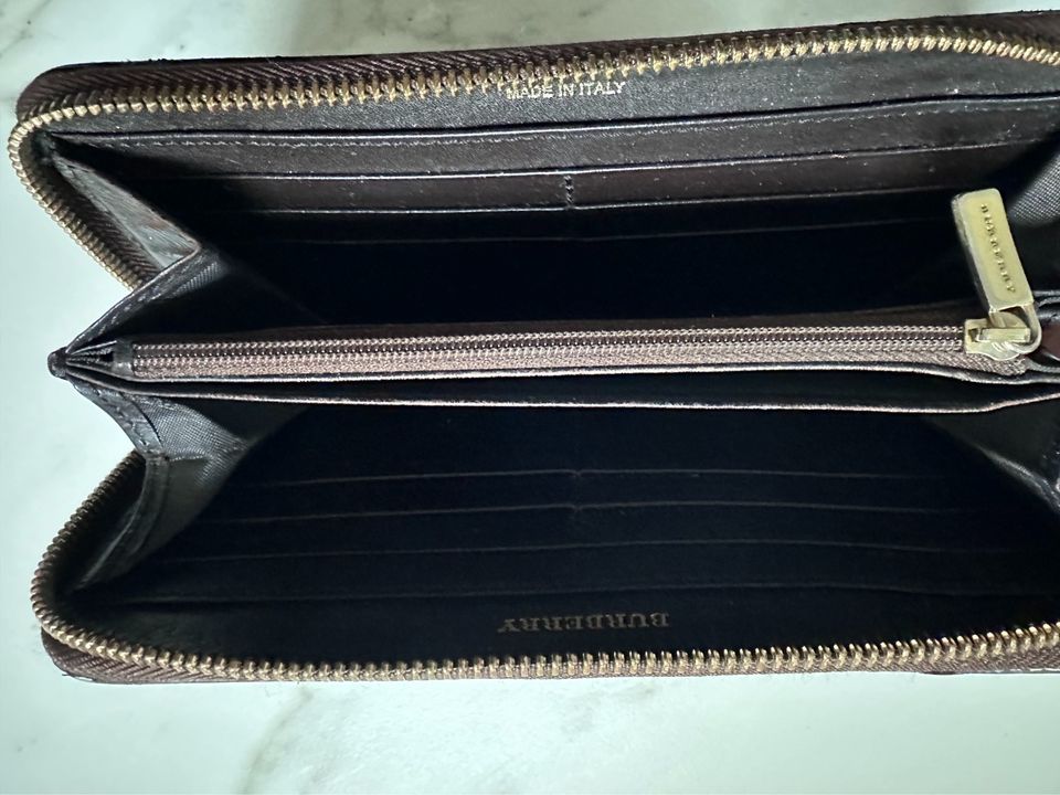 Burberry Geldbeutel long wallet in München