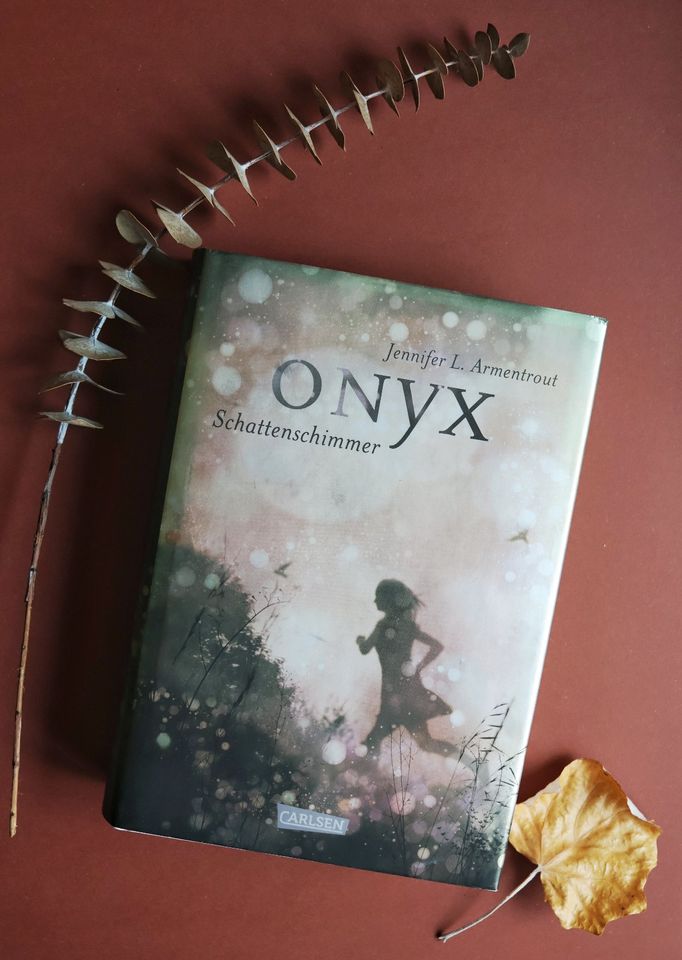 Onyx - Schattenschimmer von Jennifer L. Armentrout in Dresden