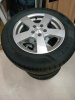 Dezent Alufelgen VW 5 x 100 195x65 R15 H neuwertig Golf 4 Baden-Württemberg - Wertheim Vorschau
