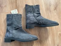 Högl Stiefeletten Damenschuhe Wildleder Gr 40 neu Niedersachsen - Osnabrück Vorschau