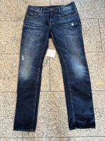 Jeans Tommy Hilfiger dunkelblau bleeker Slim fit 34/32 destroyed Nordrhein-Westfalen - Gevelsberg Vorschau