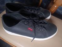 Levis sneaker Damen Gr39 Bayern - Geisenhausen Vorschau