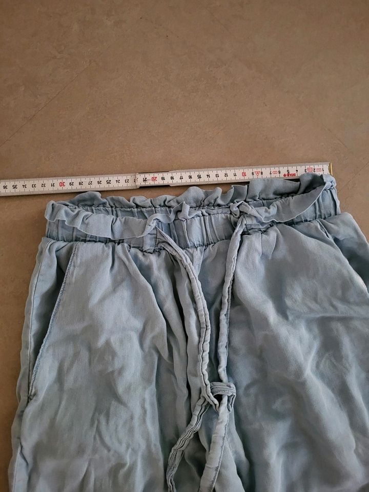 Sommerhose locker high waist Baumwolle hellblau stoff in Kaufbeuren