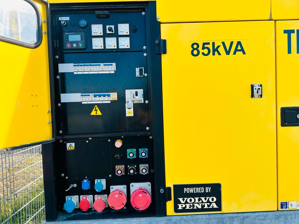 Stromgenerator 85 kva DIESEL auf Anhänger in Kamp-Lintfort