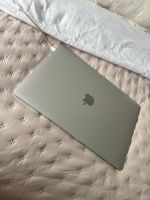 Macbook Pro 13“ touchbar - 2019 - TOP Zustand Niedersachsen - Wolfsburg Vorschau