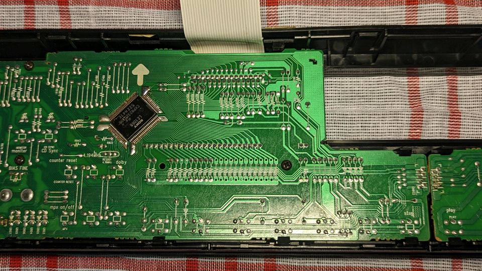 Harman Kardon TD470, Control PCB in Hamburg