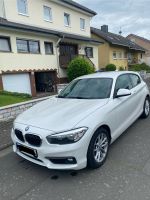 Top gepflegten 1er BMW 120d in spezial mineralweiß metallic Hessen - Friedberg (Hessen) Vorschau