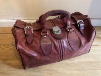 Vintage Ledertasche rot (ehemals Hebammen-Tasche?!) abzugeben Hamburg-Mitte - Hamburg Hammerbrook Vorschau