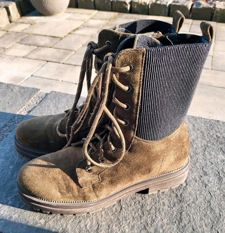 Stiefel für Frühjahr Gr. 39 in Wadgassen