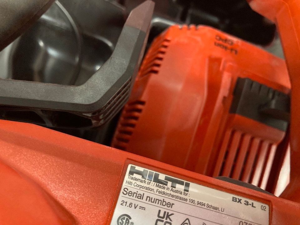 Hilti BX 3-L 02, (kaum) gebrauchtes Akku-Setzgerät in München