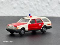 Herpa MERCEDES-BENZ 300 TE FEUERWEHR Auto, Modellauto Nordrhein-Westfalen - Recklinghausen Vorschau