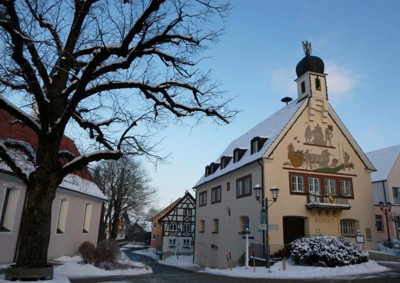 4-Zimmer-Wohnung oder Haus in Bad Grönenbach gesucht ! in Bad Grönenbach