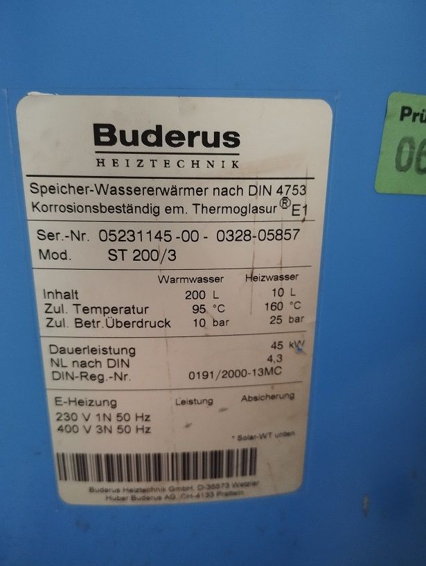 Buderus Logano G134 Multigas Heizkessel plus Warmwasserspeicher in Bünde