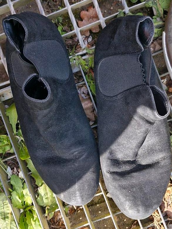 Damen Schuhe abzugeben in Maßbach