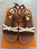 Louis Vuitton Sandalen Damen Gr. 36 Braun/ Weiß Neuwertig München - Schwabing-West Vorschau
