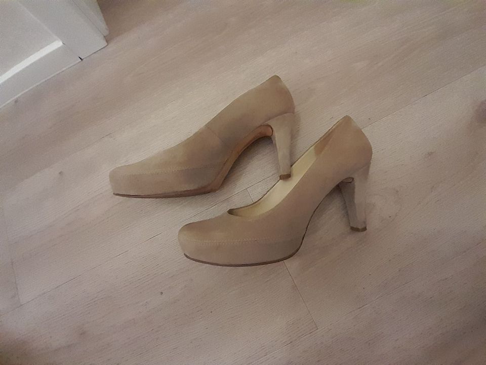 Pumps, Unisa, 41, beige, Plateau in Westhofen