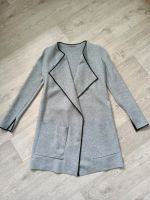 Graue Jacke Trench 34 36 grau schwarzer Rand Chanel Style Cardiga Niedersachsen - Osnabrück Vorschau