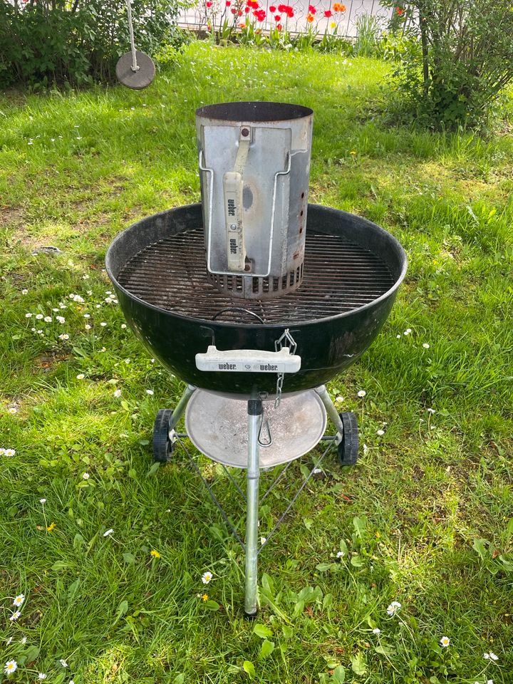 Weber Kugelgrill Holzkohle Grill 55cm gebraucht in Rothenburg o. d. Tauber