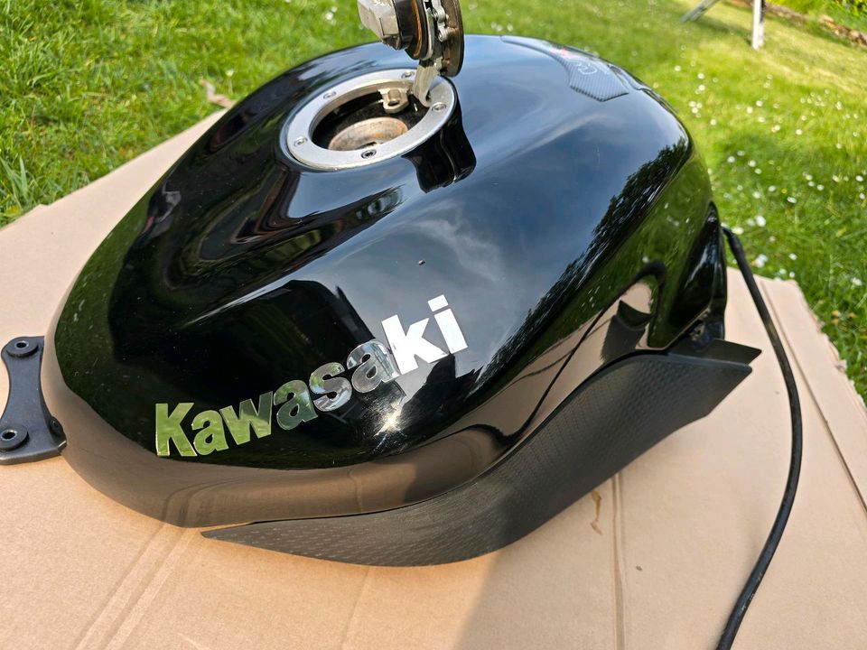 ZX6R P 2007-2008 TANK in Wesel