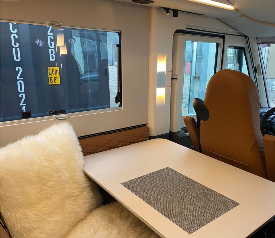 Noch Termine in 2024: Luxus ADRIA Sonic Wohnmobil zu vermieten in Düsseldorf