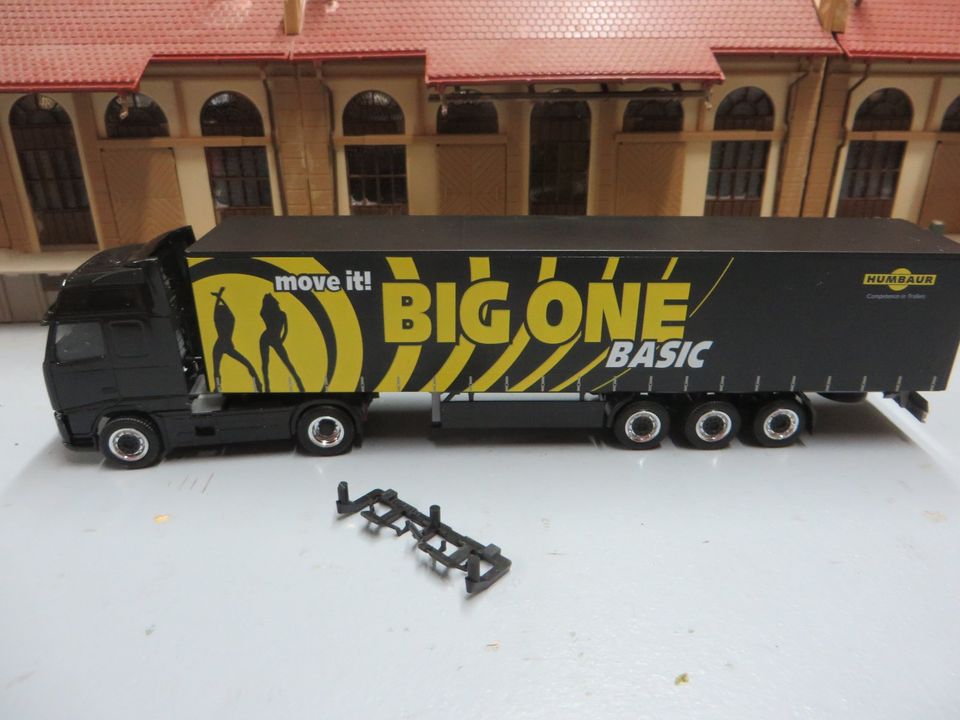 VOLVO Sattelzug....BIG ONE...Herpa HO Modell....für 18 € in Essen