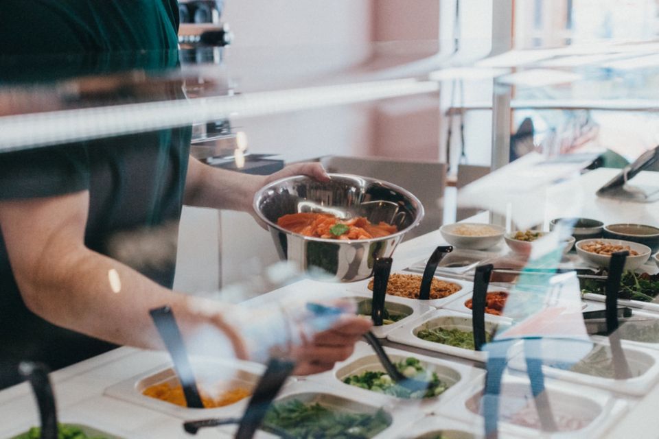 Maloa Poke Bowl:  - Top Lage im Shoppingcenter Ettlinger Tor in Karlsruhe zu verkaufen! in Karlsruhe