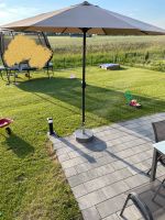 Sonnenschirm Khaki 300cm + Granit Sonnenschirmständer Nordrhein-Westfalen - Bad Salzuflen Vorschau