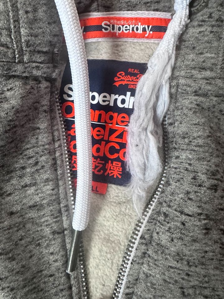 SuperDry Zipper Hoddie Größe S Grau in Herrenberg