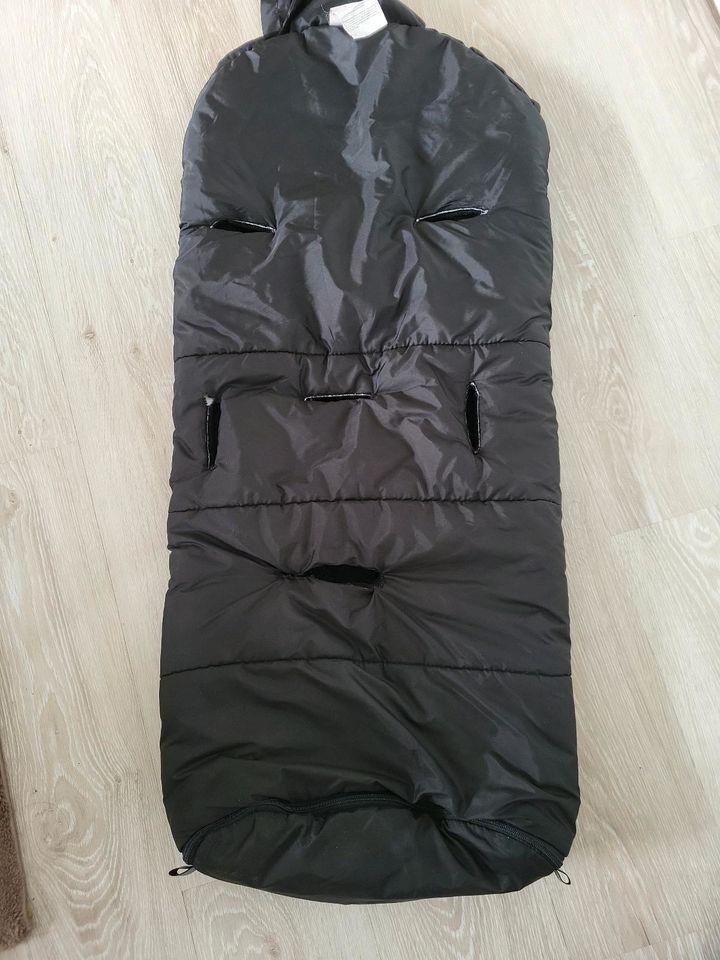 Schwarzer Kinderwagen Winter Fußsack von Kaiser - wie neu! in Bochum