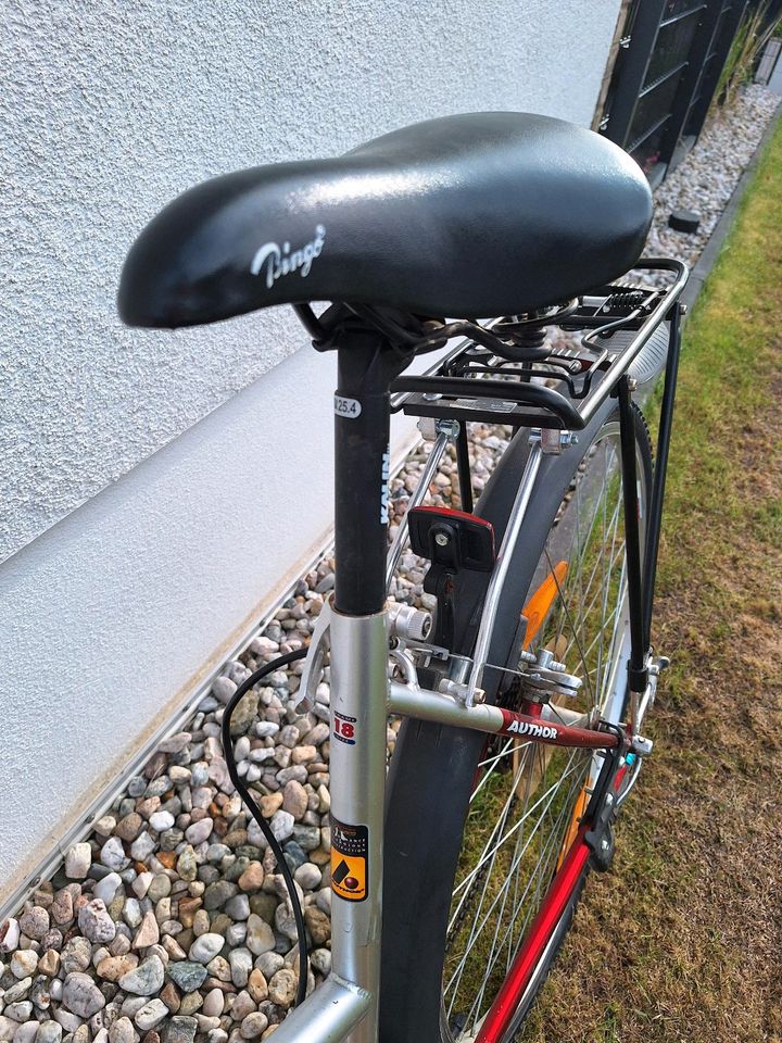 Retro Bike AUTHOR Trekking Rad Cross Damenfahrrad 90er Jahre in Leipzig