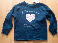 NEU Mädchen Pullover/ Pulli, blau, Herz, Perlen, 128 Baden-Württemberg - Aichtal Vorschau