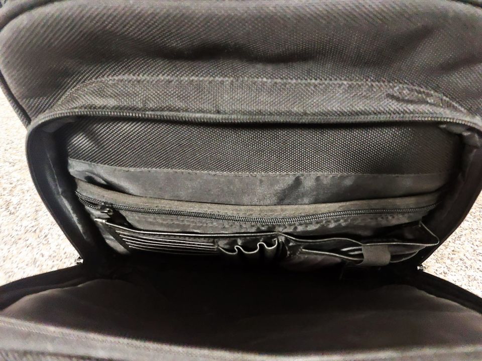 Rucksack Laptop-Tasche Tasche Beutel schwarz gebraucht in Freital