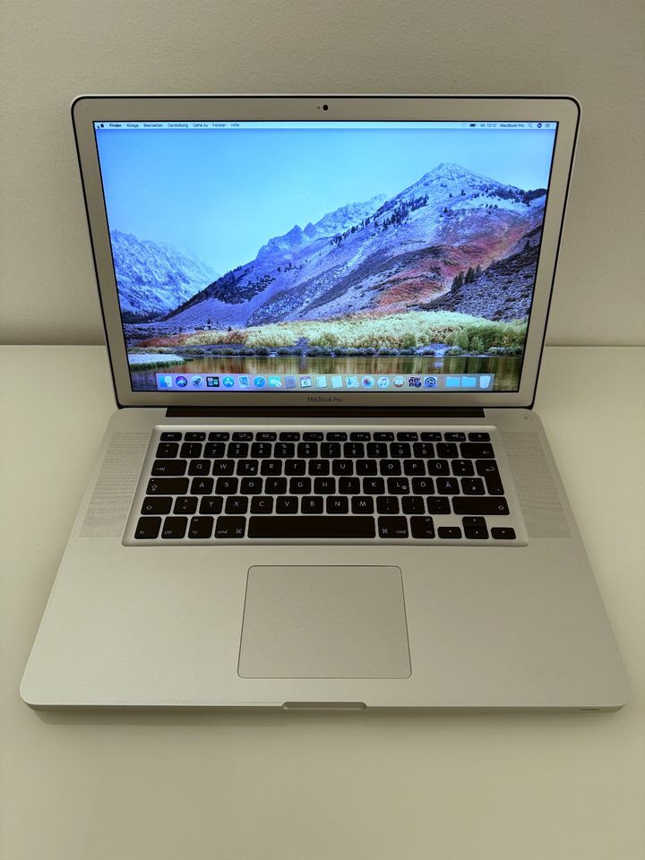 MacBook Pro A1286 (15'', 500GB SSD, 16GB RAM, i7 2,2 GHz) in Berlin