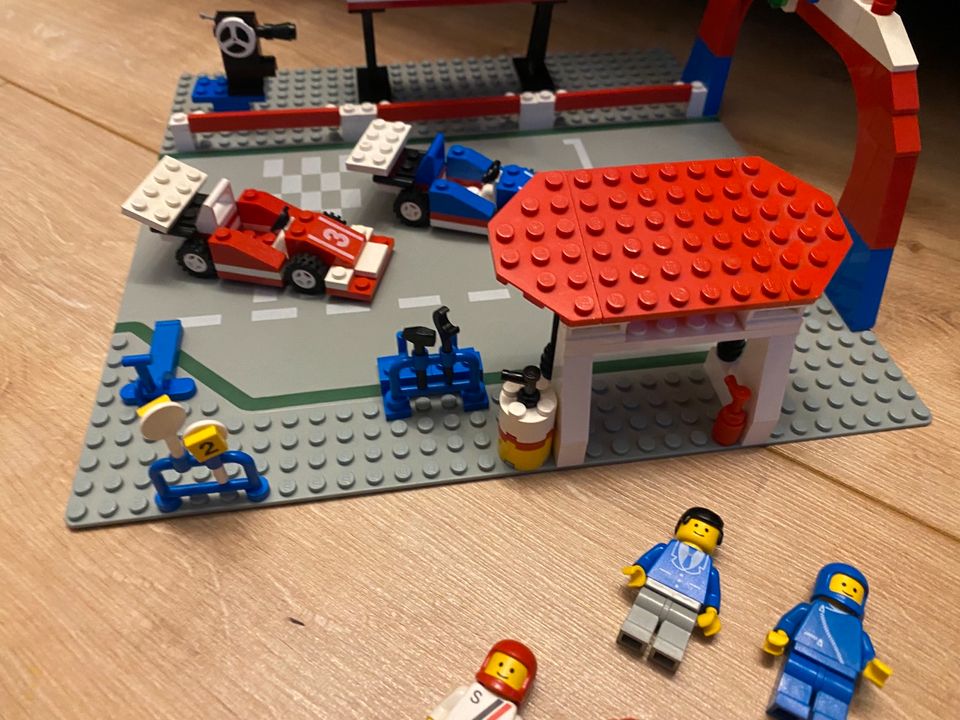Lego 6381 komplett Racers Formel 1 Rennen in Neunkirchen a. Brand