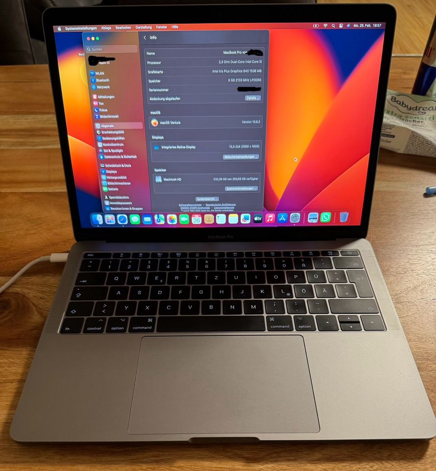 Macbook Pro 13“ 256GB in Horgenzell