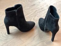 Buffalo Stiefeletten Ungetragen schwarz Velours München - Trudering-Riem Vorschau