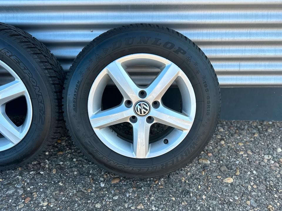 4x originale Vw Golf 7 5G0 195/65R15 91T Winterradsatz ET43 in Sindelfingen