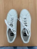 Veja Sneaker Damen weiß, Größe 39 Berlin - Charlottenburg Vorschau