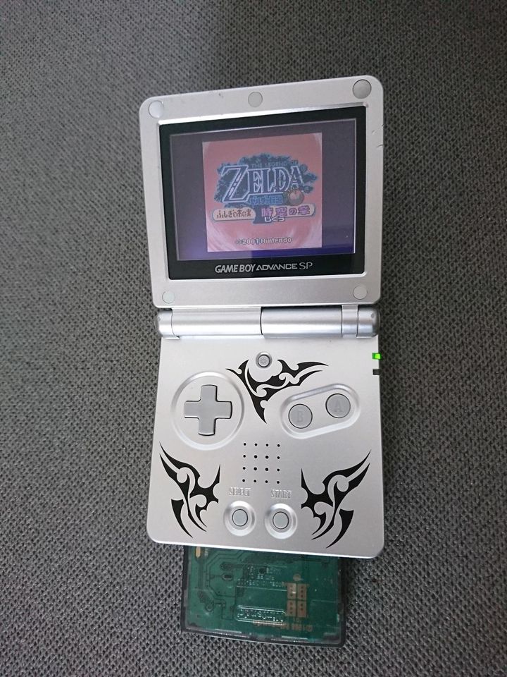 Legend of Zelda Oracle of Seasons & Ages, japanische GBC Module in Muggensturm