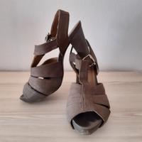 Hih Heels Sandale, Gr. 39, Toupe, Unisa, echt Leder Bayern - Freilassing Vorschau