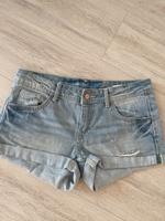 Jeans hotpants blau Sommer H&M Shorts m Damen Brandenburg - Schönefeld Vorschau