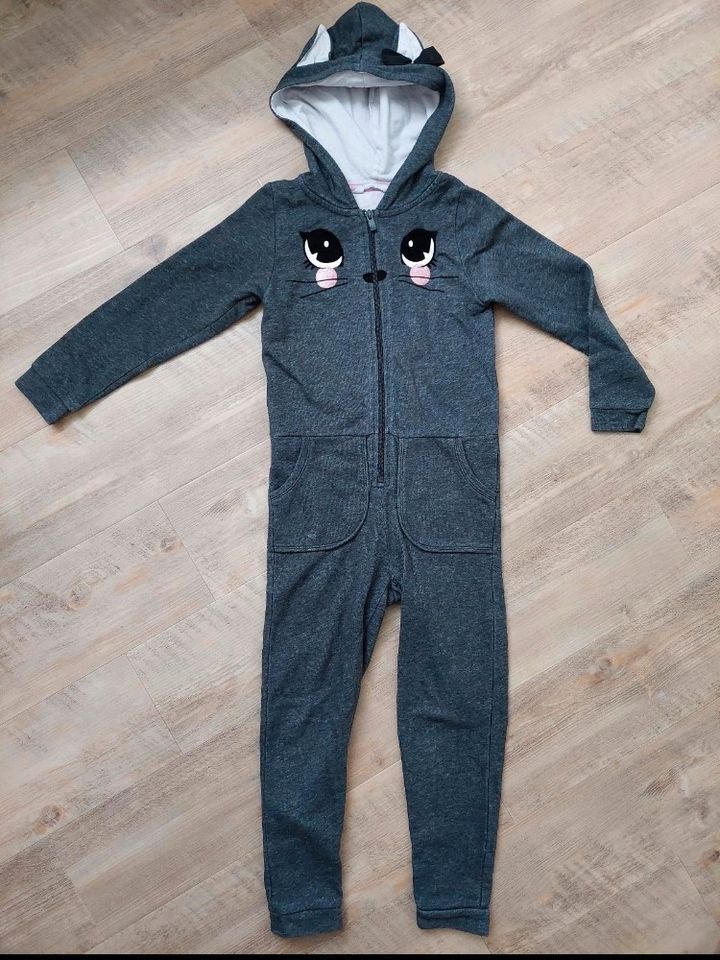 Hausanzug/Overall/Jumpsuit/Onesie von H&M in Größe 158 in Sachsen - Wachau  | eBay Kleinanzeigen ist jetzt Kleinanzeigen