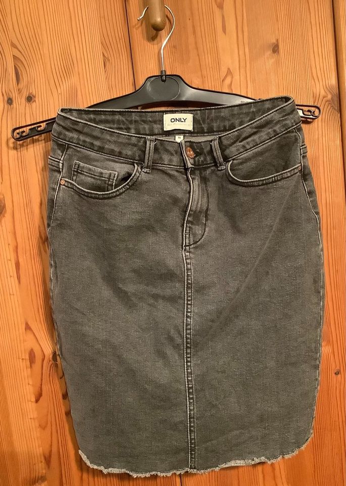 Only Jeansrock grau 36 in Nordfriesland - Niebüll | eBay Kleinanzeigen ist  jetzt Kleinanzeigen