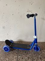 Kinder Tretroller / Scooter / Roller Stuttgart - Zuffenhausen Vorschau