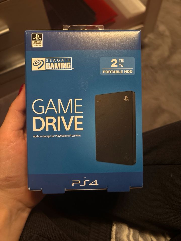 Game Drive 2TB PlayStation 4 ***NEU UND VERSIEGELT*** in Westeregeln