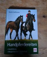 Buch / Ratgeber / Pferde / Handpferdereiten / Ausreiten Nordrhein-Westfalen - Hagen Vorschau