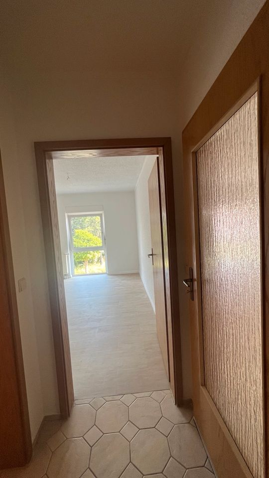 2-Zimmer Wohnung 58qm - Stellplatz direkt am Haus - Ohne Balkon in Borna