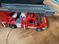Bruder Mercedes-Benz Feuerwehrauto mit Schlauch Berlin - Hellersdorf Vorschau