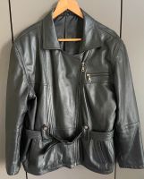 Damen Motorrad Leder Jacke schwarz Größe 40 Top Zustand Parchim - Landkreis - Lübz Vorschau